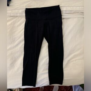 Lululemon cropped leggings